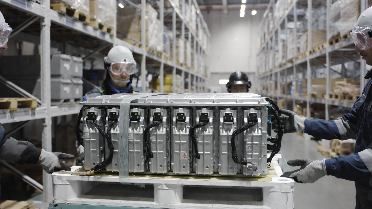 EV batareya yüklərinin təhlükəsiz idarə olunması